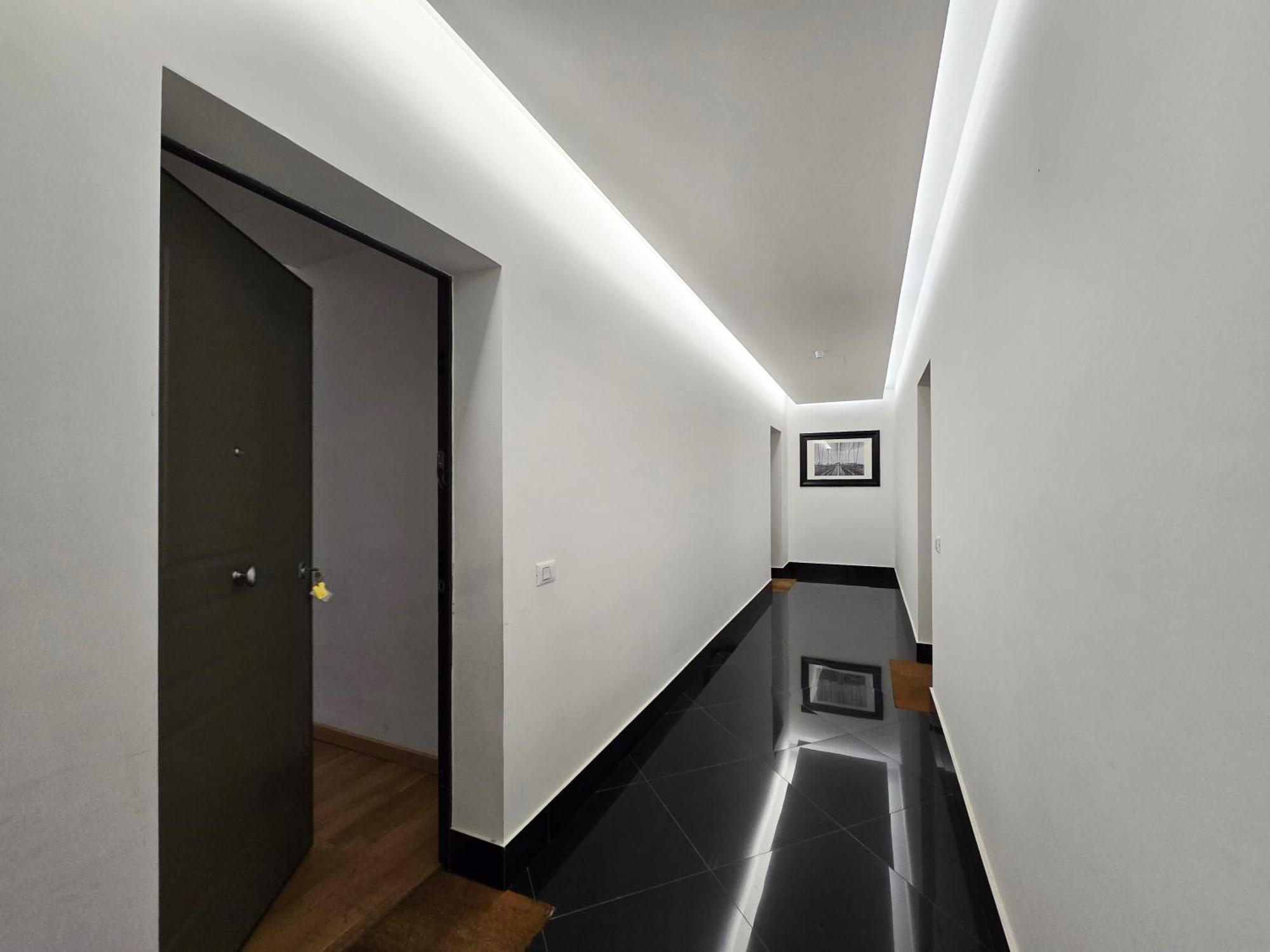 Flair 43 Apartment